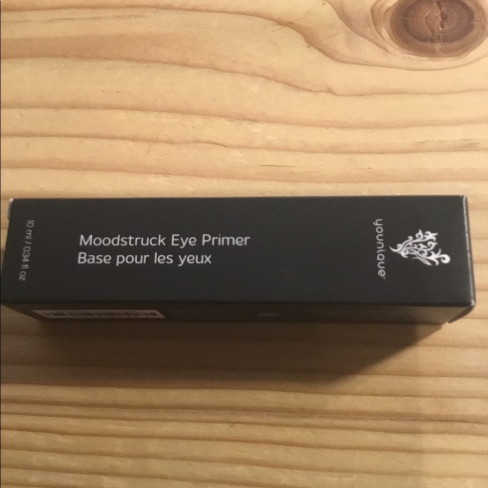 Moonstruck eye primer